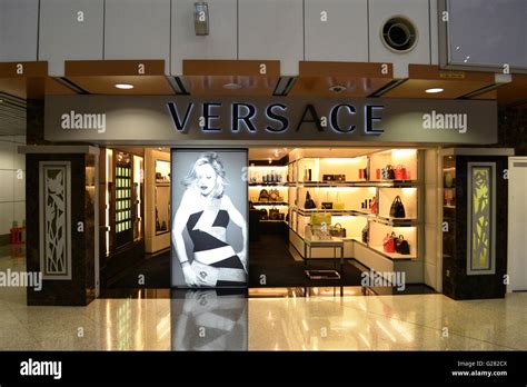 versace perfumes kuala lumpur airport|How Much Can You Save Buying Duty.